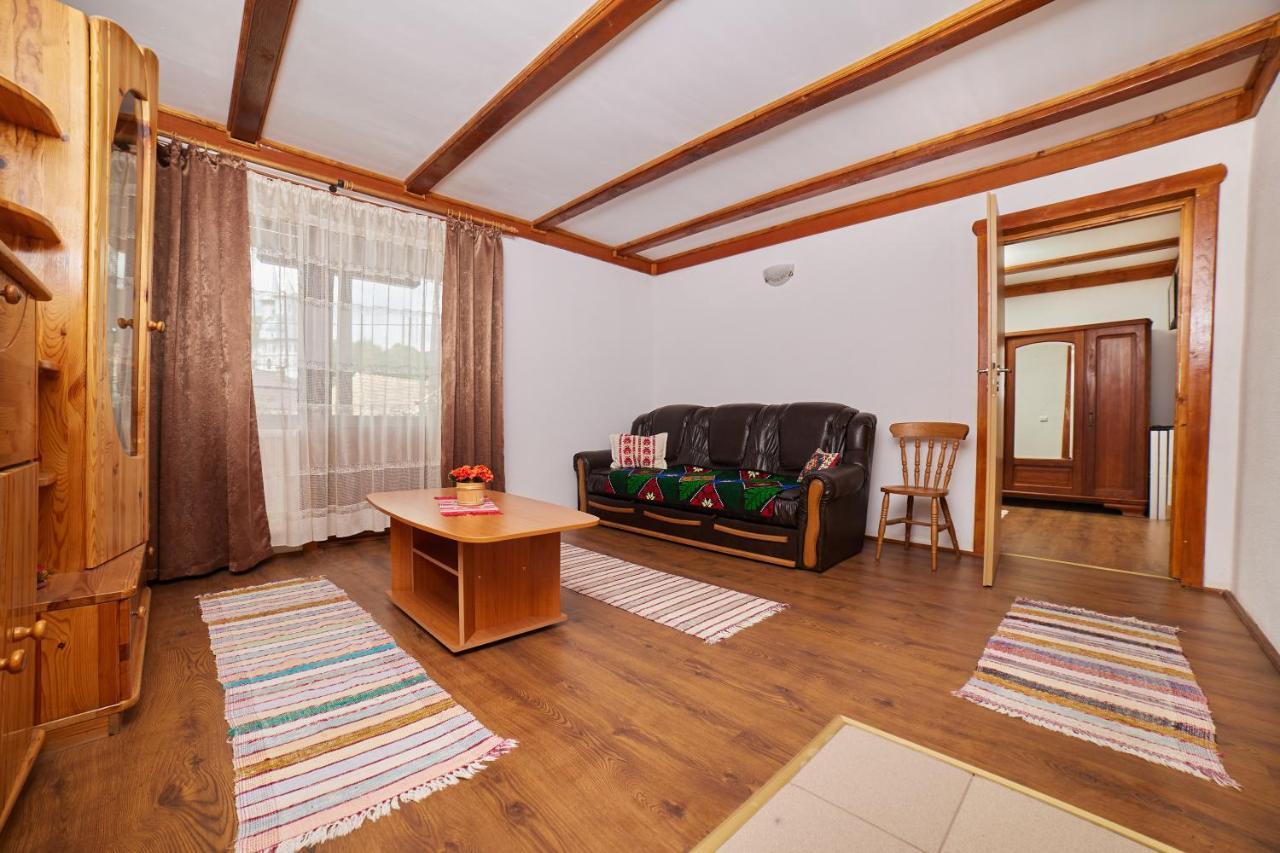 Pensiunea Colt Alb Ocolis 외부 사진